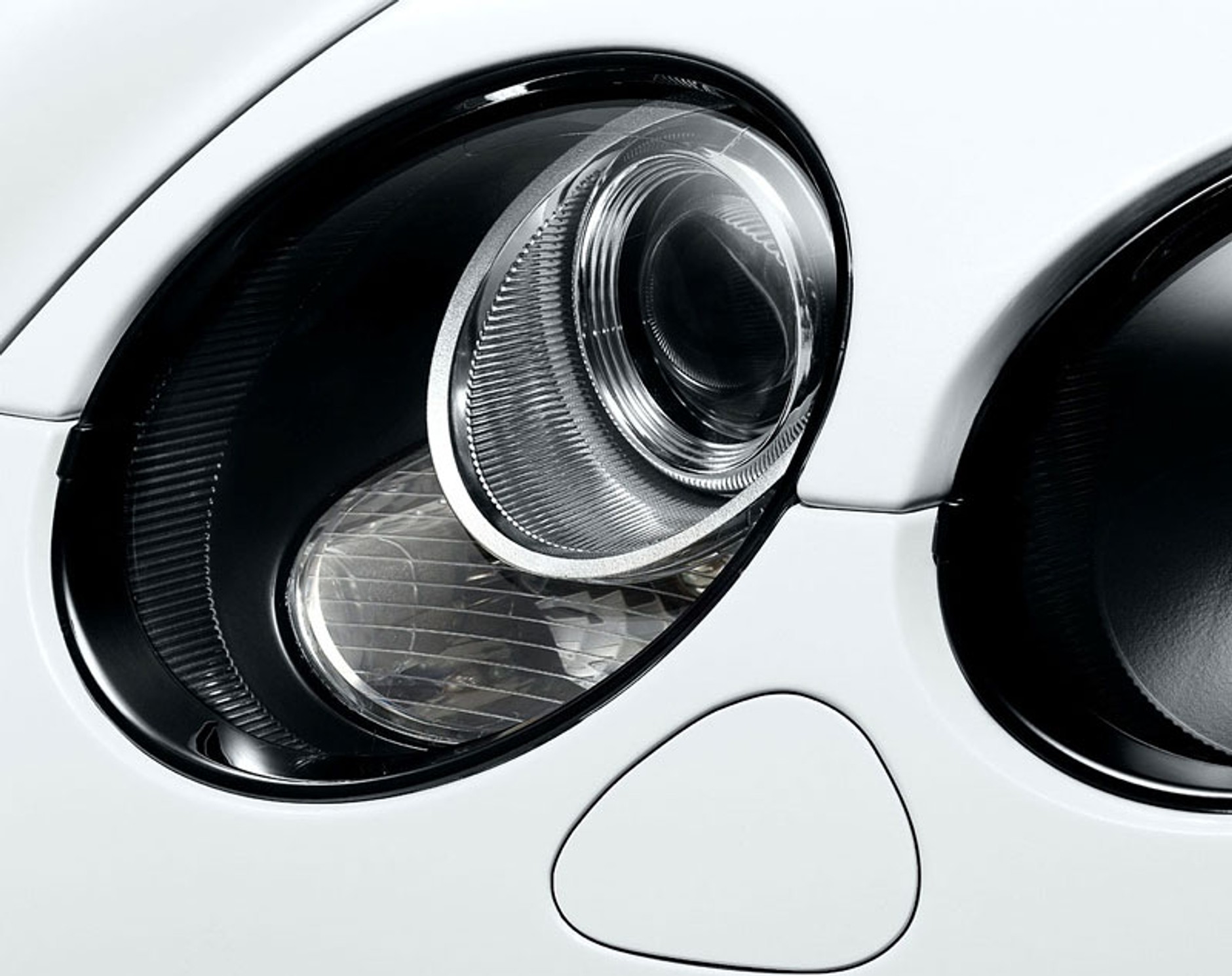 Genewa 2009: Bentley Continental Supersports – luksusowe coupe jeszcze mocniejsze