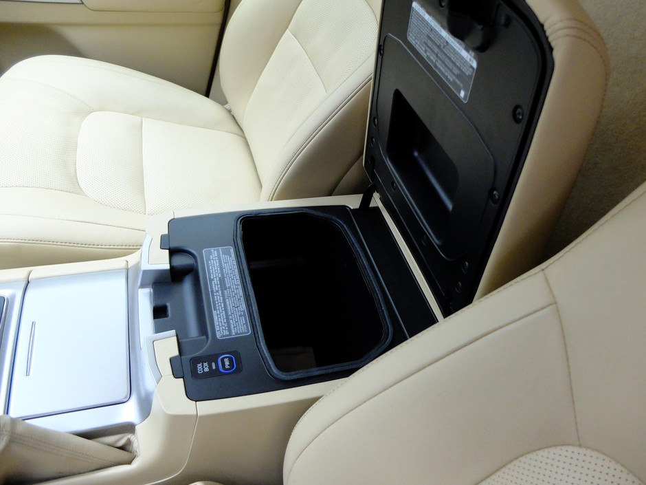 Toyota Land Cruiser V8