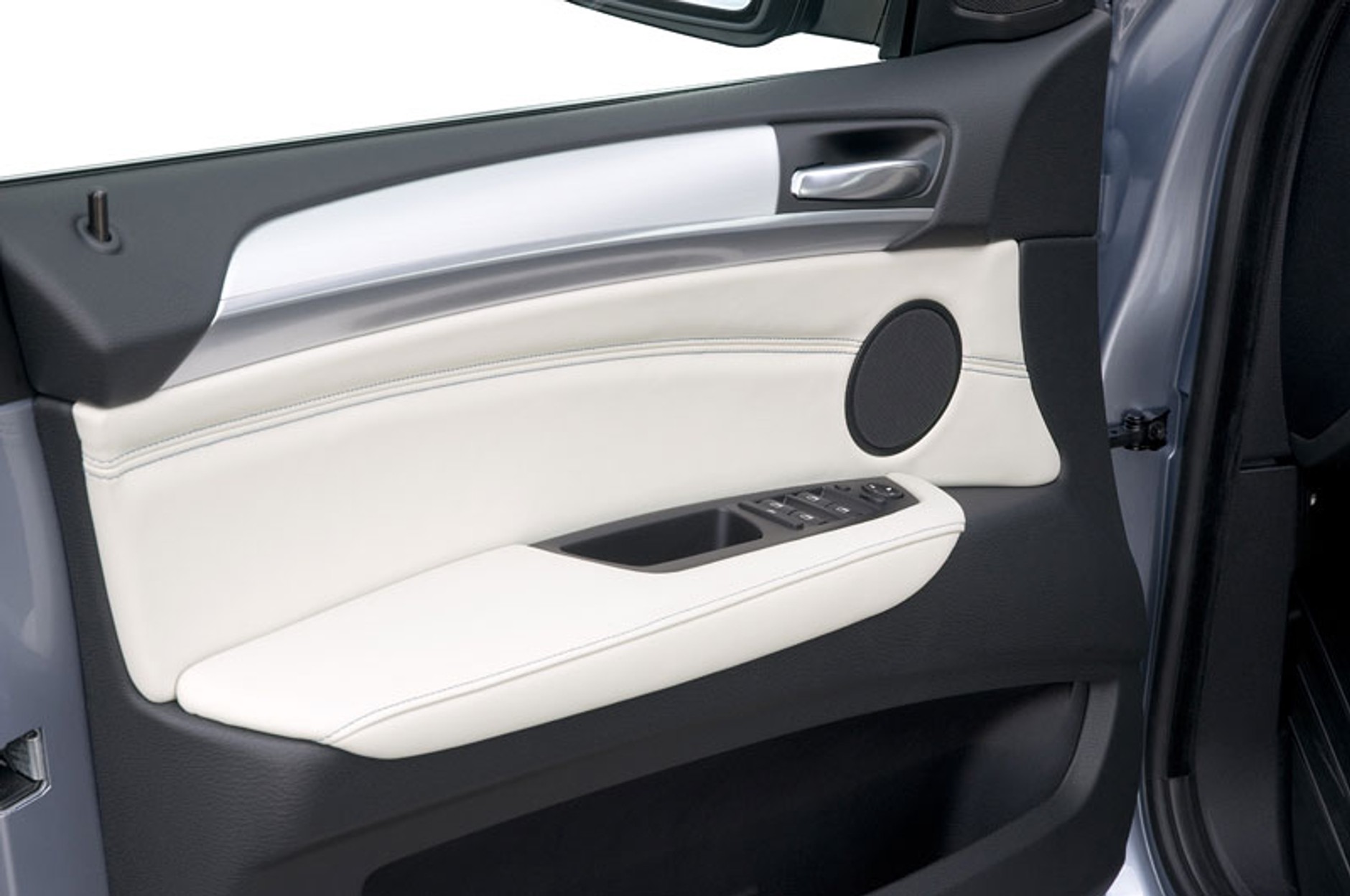 IAA Frankfurt 2009: BMW ActiveHybrid X6: V8 + 2 silniki elektryczne = pierwszy niemiecki full-hybrid