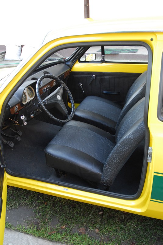 Ford Escort MKI: patrzcie, psia kostka jedzie!