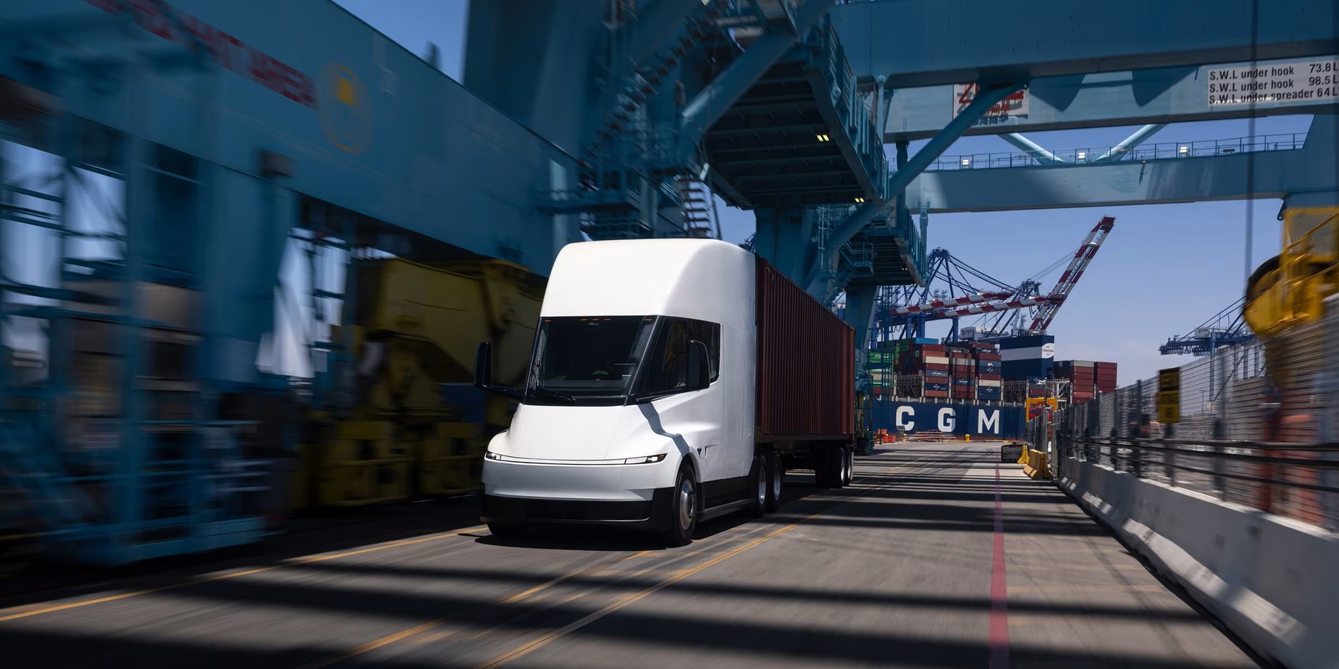 Elektryczna ciężarówka Tesla Semi