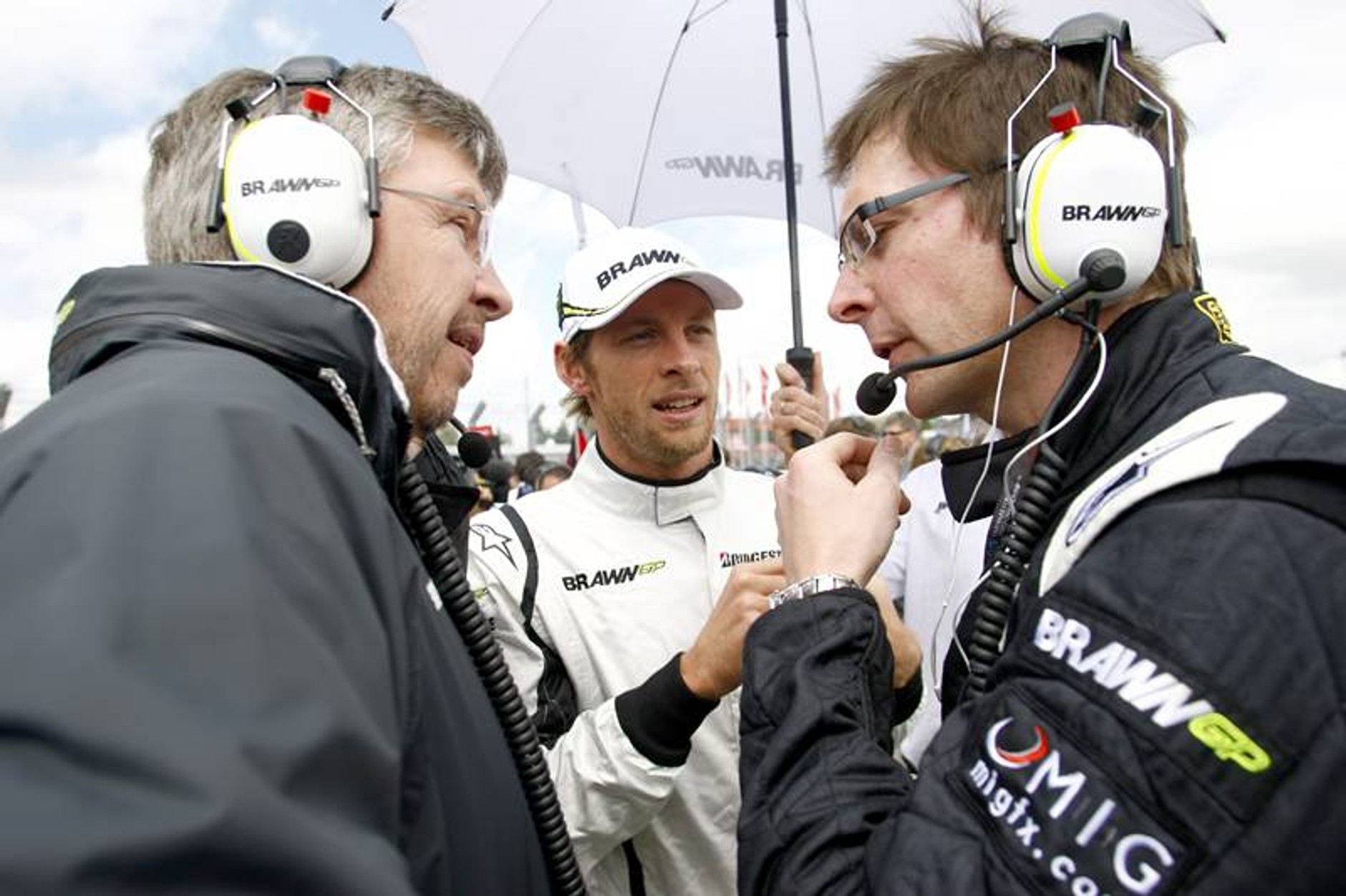 Grand Prix Niemiec 2009: rozpędzony Red Bull Racing dogania Brawn GP (fotogaleria)