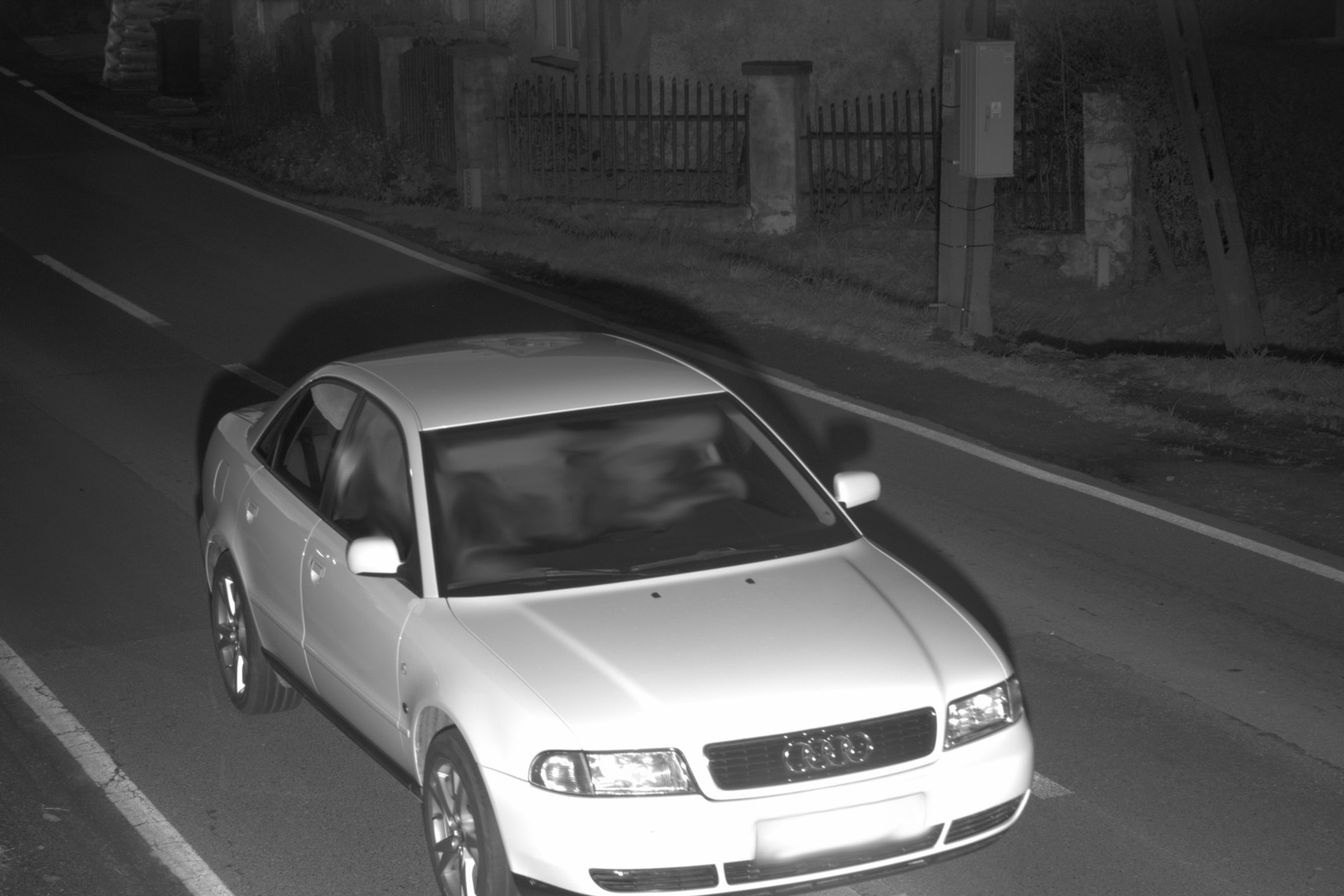 Co się stanie, jeżeli nie odbierzemy listu ze zdjęciem z fotoradaru? Wyjaśniamy (święta)