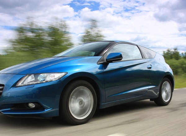 Honda CR-Z GT: Elektryzująca hybryda, pulsujący bas