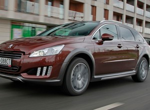 Peugeot 508 RXH: scout po francusku