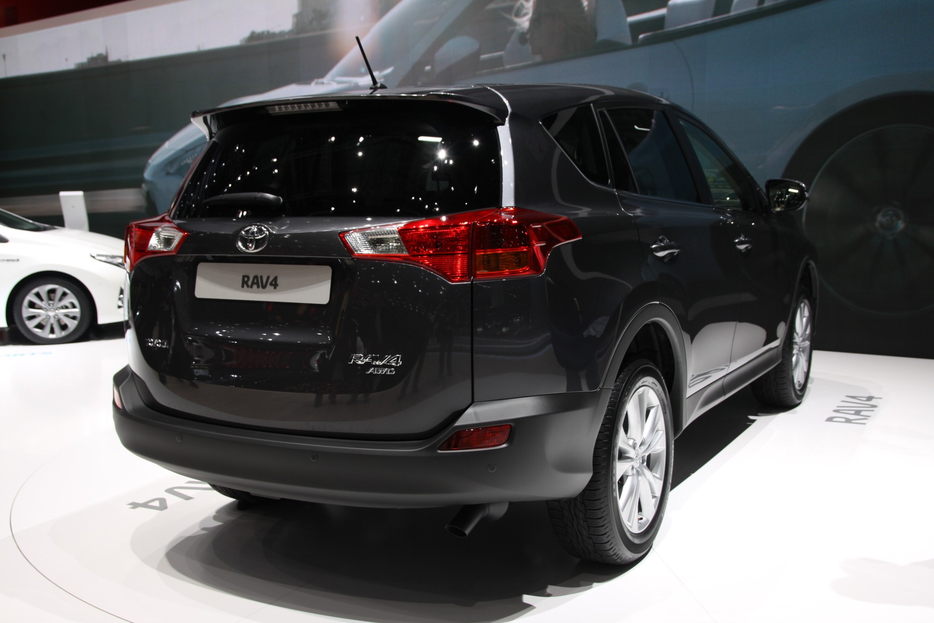 Toyota RAV4 (Genewa 2013)