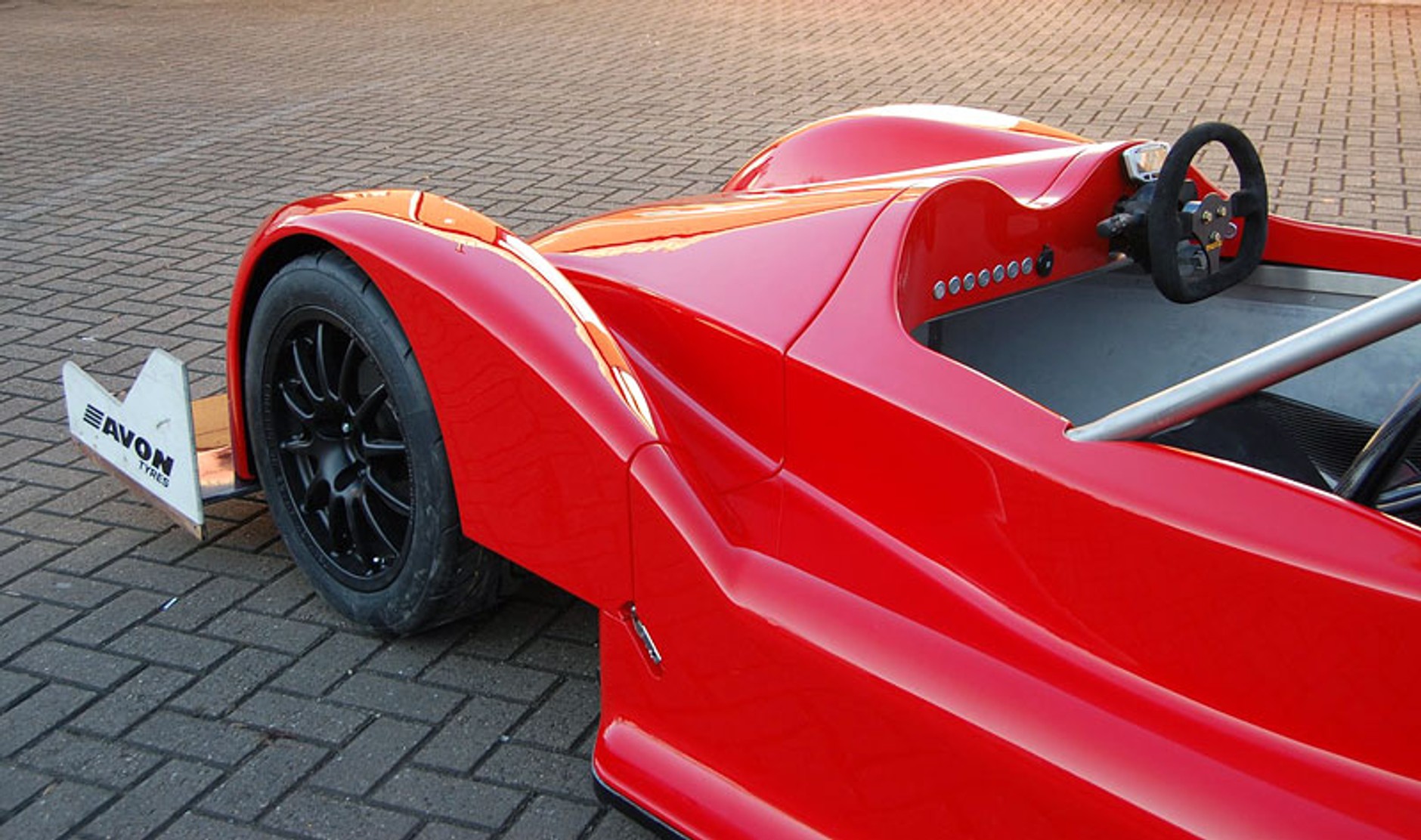 Reynard Inverter: na zawody po drogach publicznych