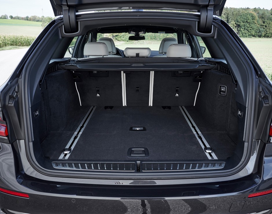 BMW Serii 5 7 generacja 2020 rok
