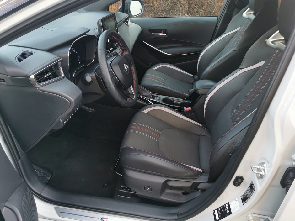 Toyota Corolla 2.0 Hybrid GR Sport