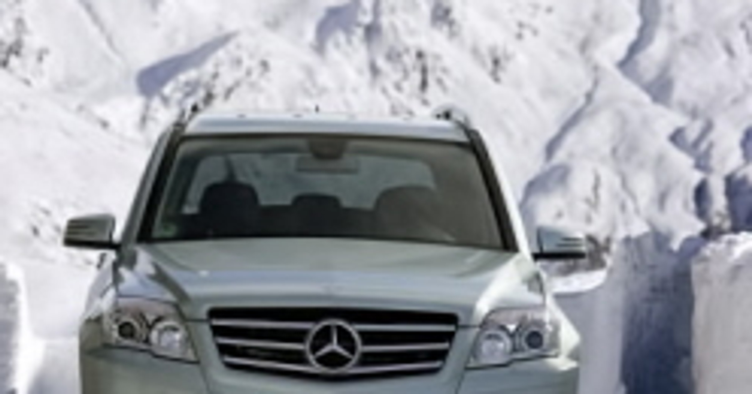 Mercedes GLK 4MATIC: stawia czoła zimowej aurze