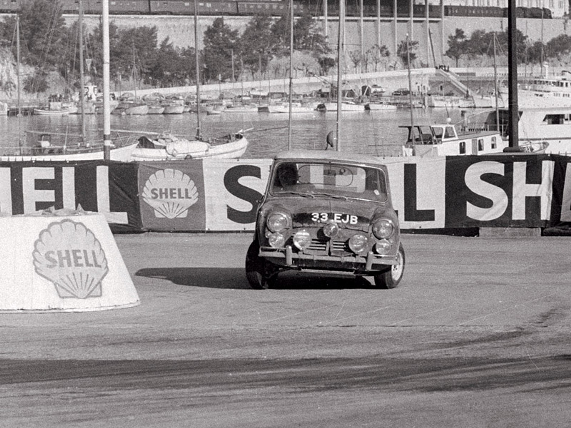 John Cooper Works: fabryczny tuning definitywnie pod skrzydłami Mini