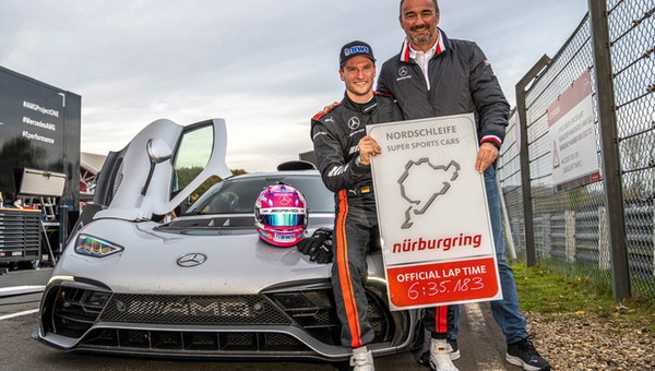 Nowy rekord słynnego Nurburgringu! Nagranie z przejazdu Mercedesa-AMG ONE