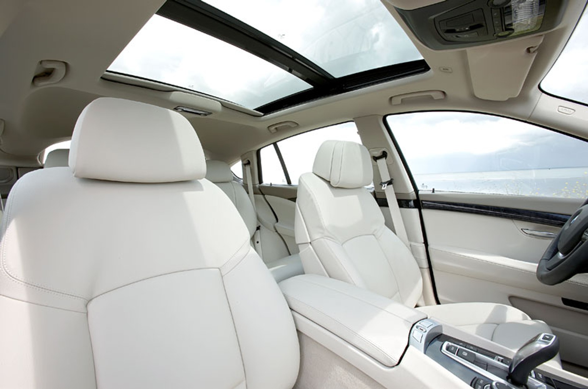 IAA Frankfurt 2009: BMW 5 GT – pierwsze wrażenia (fotogaleria)