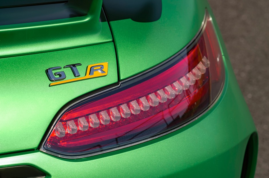 Mercedes-AMG GT R