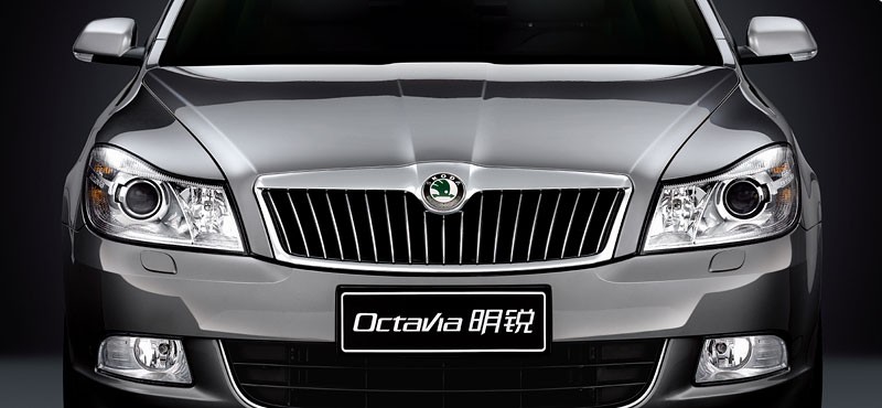 Pekin 2010: Škoda Octavia w Chinach - diody z tyłu, drewno w środku i zmodyfikowane silniki