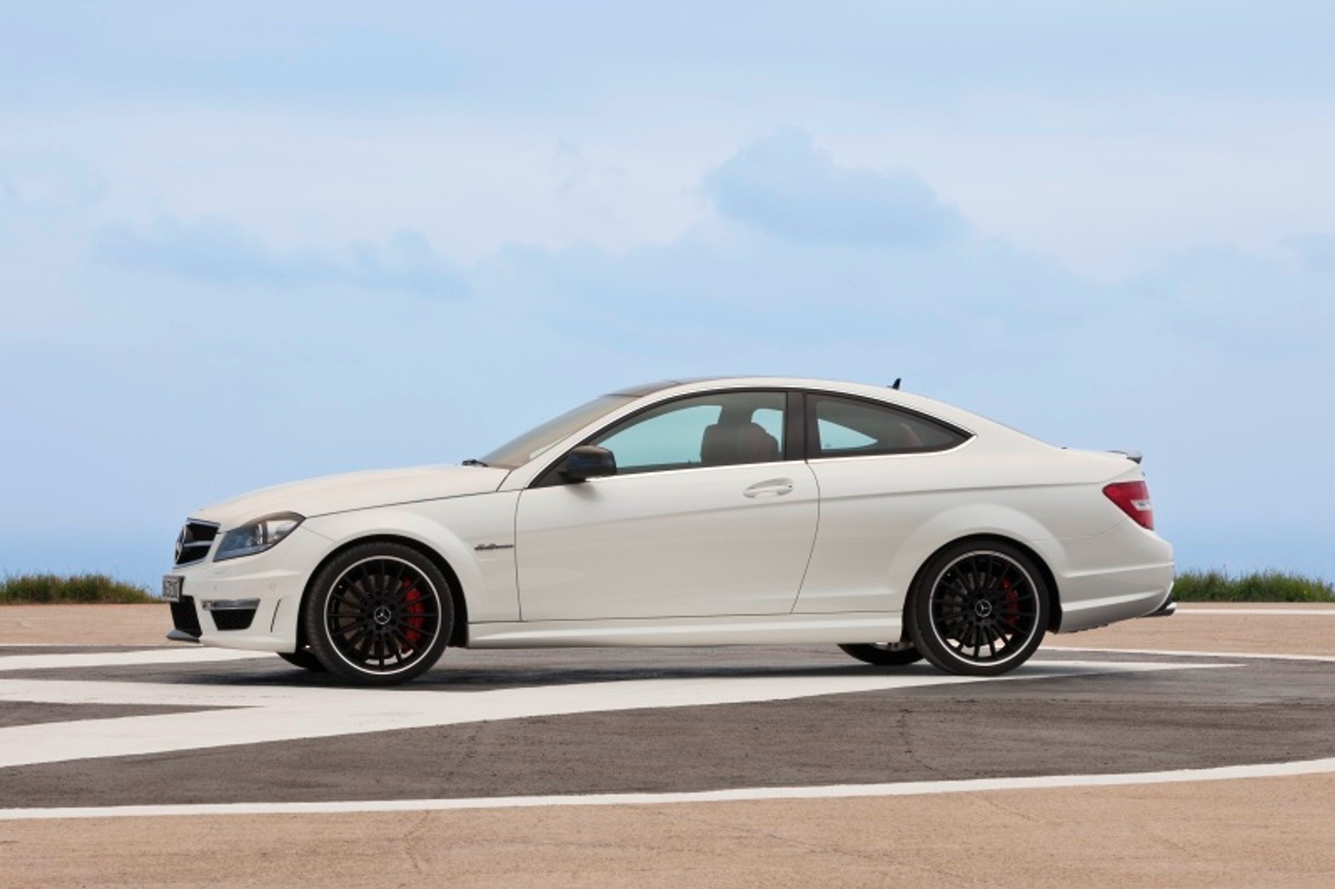 Mercedes C 63 AMG coupe V8