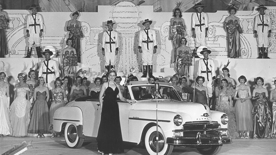 Salon samochodowy w Chicago (1950)