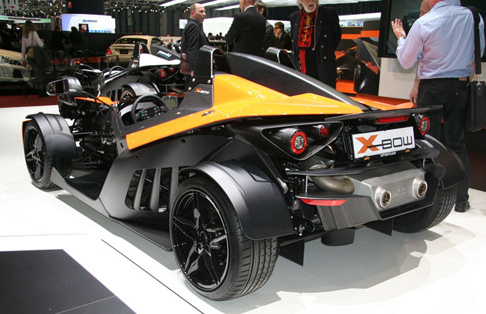 Genewa 2009: parada sportu i tuningu (fotogaleria)