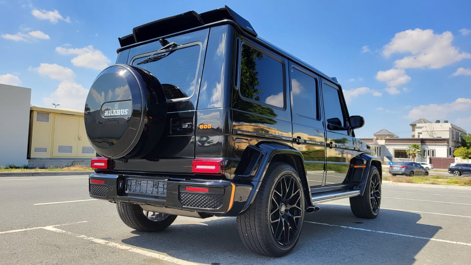 Samochody z ofert sprzedaży z Dubaju
