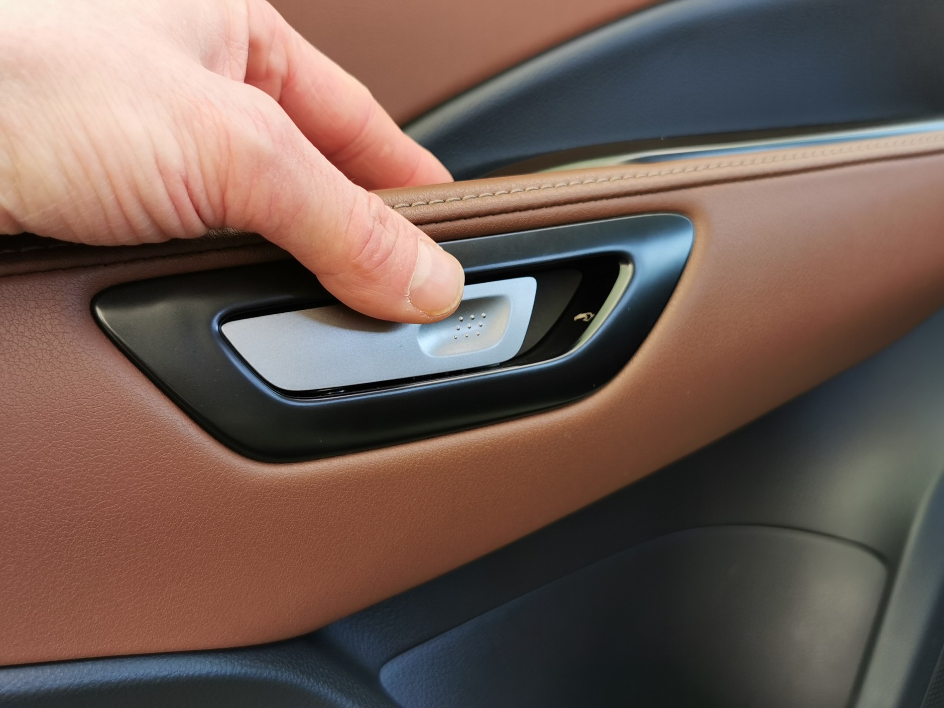 Lexus LBX 2023 – pierwsze jazdy