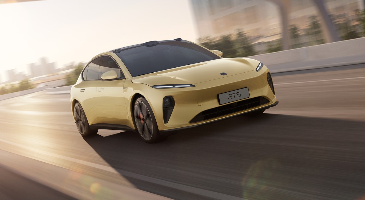 NIO ET5 – wiemy, ile ma kosztować chiński konkurent Tesli Model 3