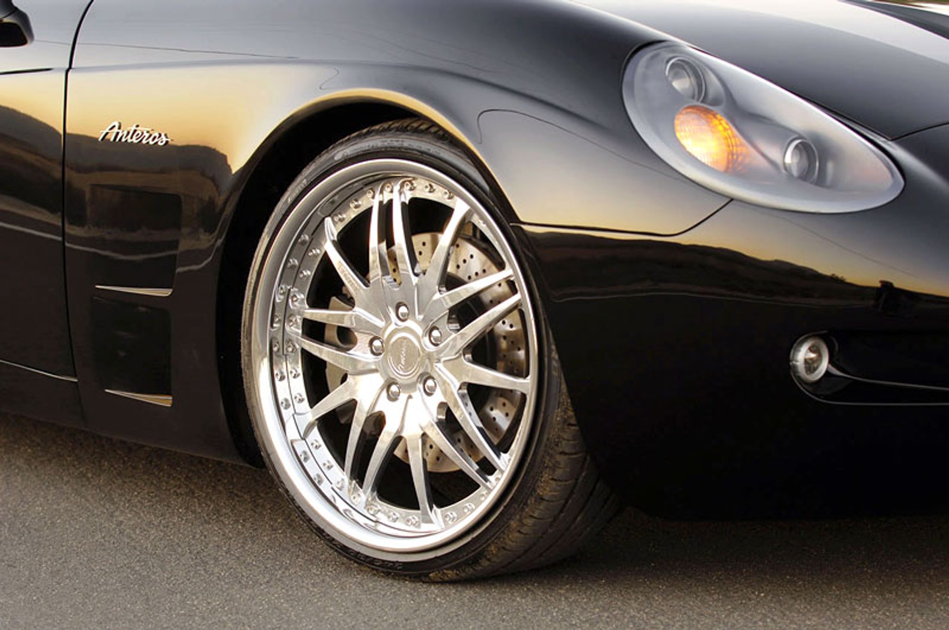 n2a Motors Anteros: nowy strój dla Corvette