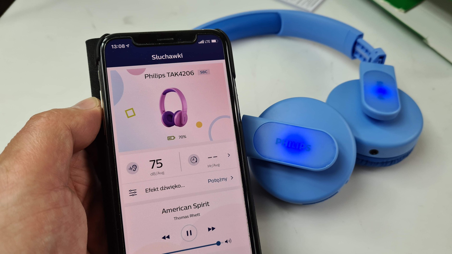 Sterowanie przez aplikacje - test słuchawek bezprzewodowych