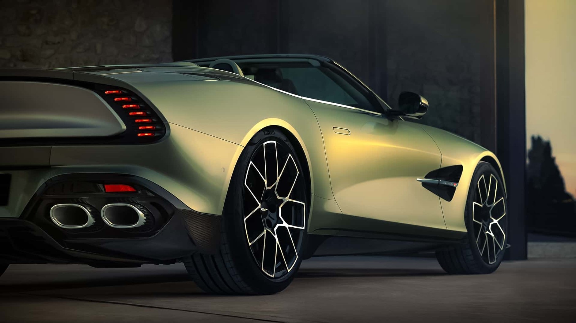 Aston Martin Vanquish Volante 2025