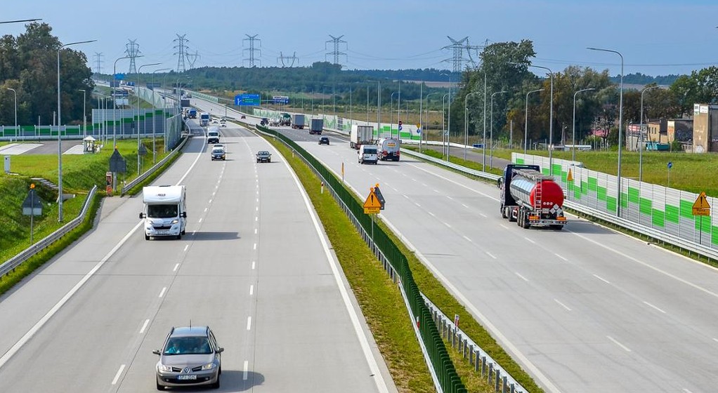 Zakończyły się prace na autostradzie A1 pomiędzy Piotrkowem Trybunalskim i Kamieńskiem