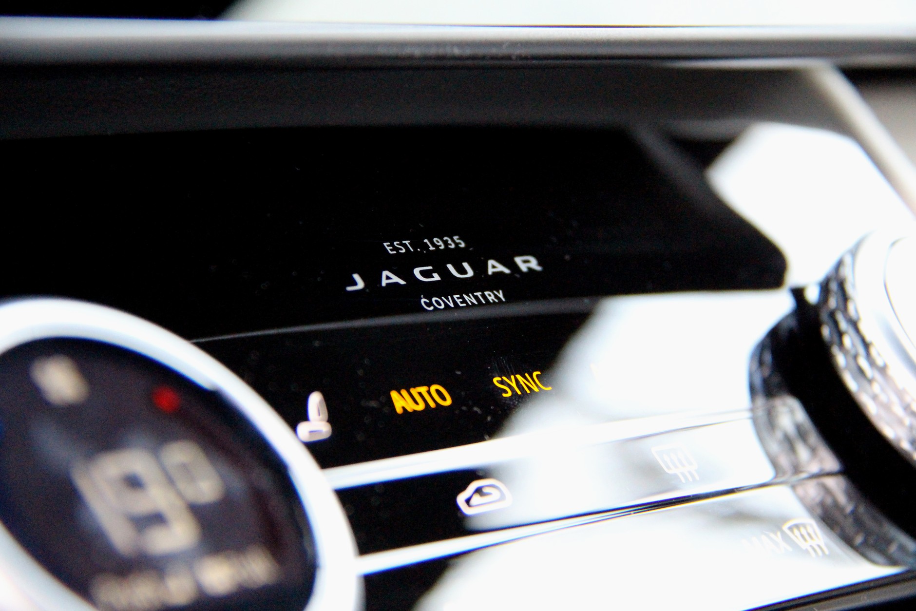 Jaguar F-Pace 2.0D R-Dynamic SE