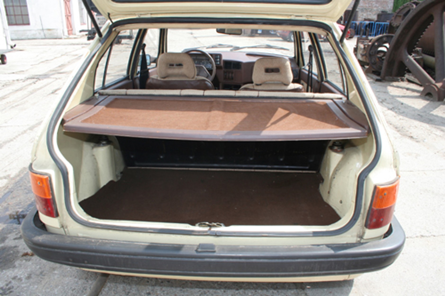 FSO Wars, czyli niedoszły następca Poloneza