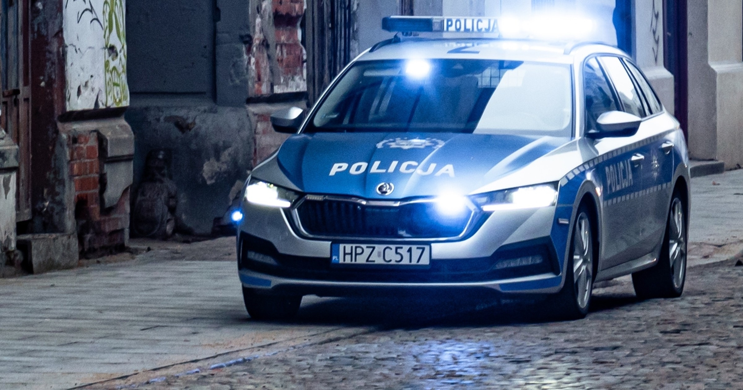 Litery na tablicach rejestracyjnych radiowozów powiedzą nam, skąd jest dane auto