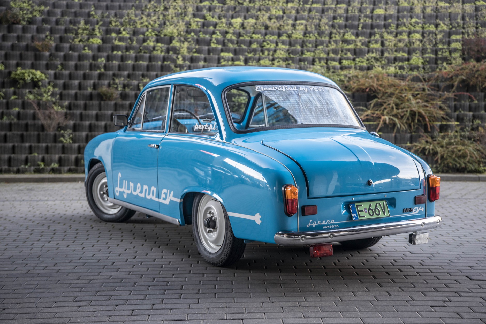 Syrena EV