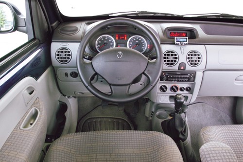 Skoda Roomster, Nissan Note, Renault Kangoo, Opel Meriva - Małe nie musi być ciasne!