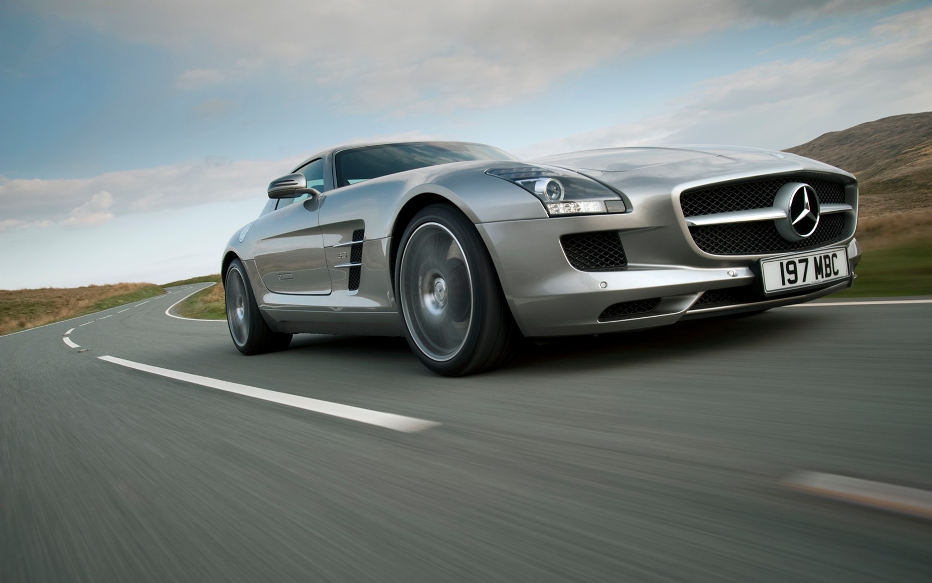 Mercedes SLS AMG