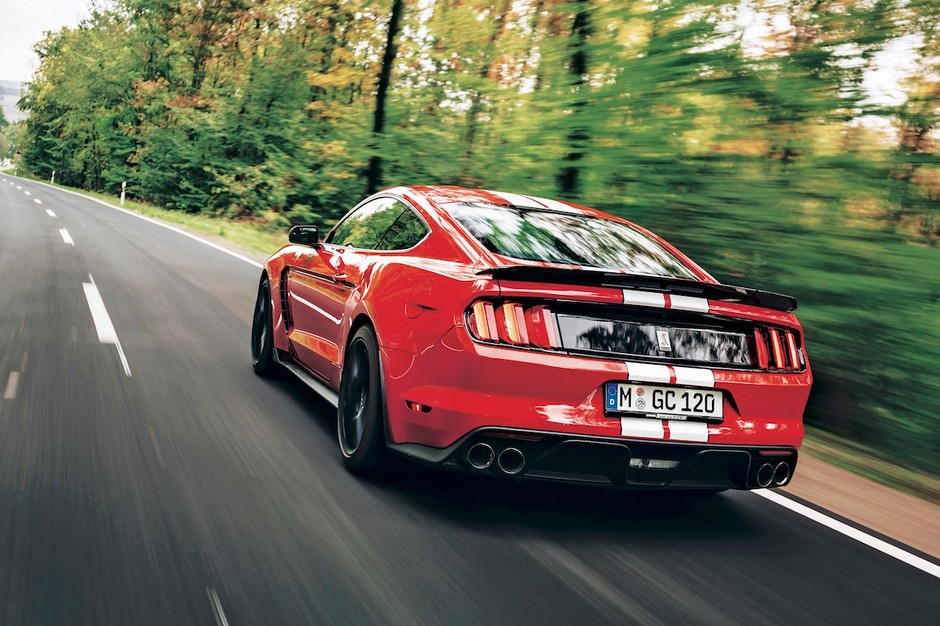 Porsche 911 R, Morgan 3 Wheeler i Ford Mustang Shelby GT350