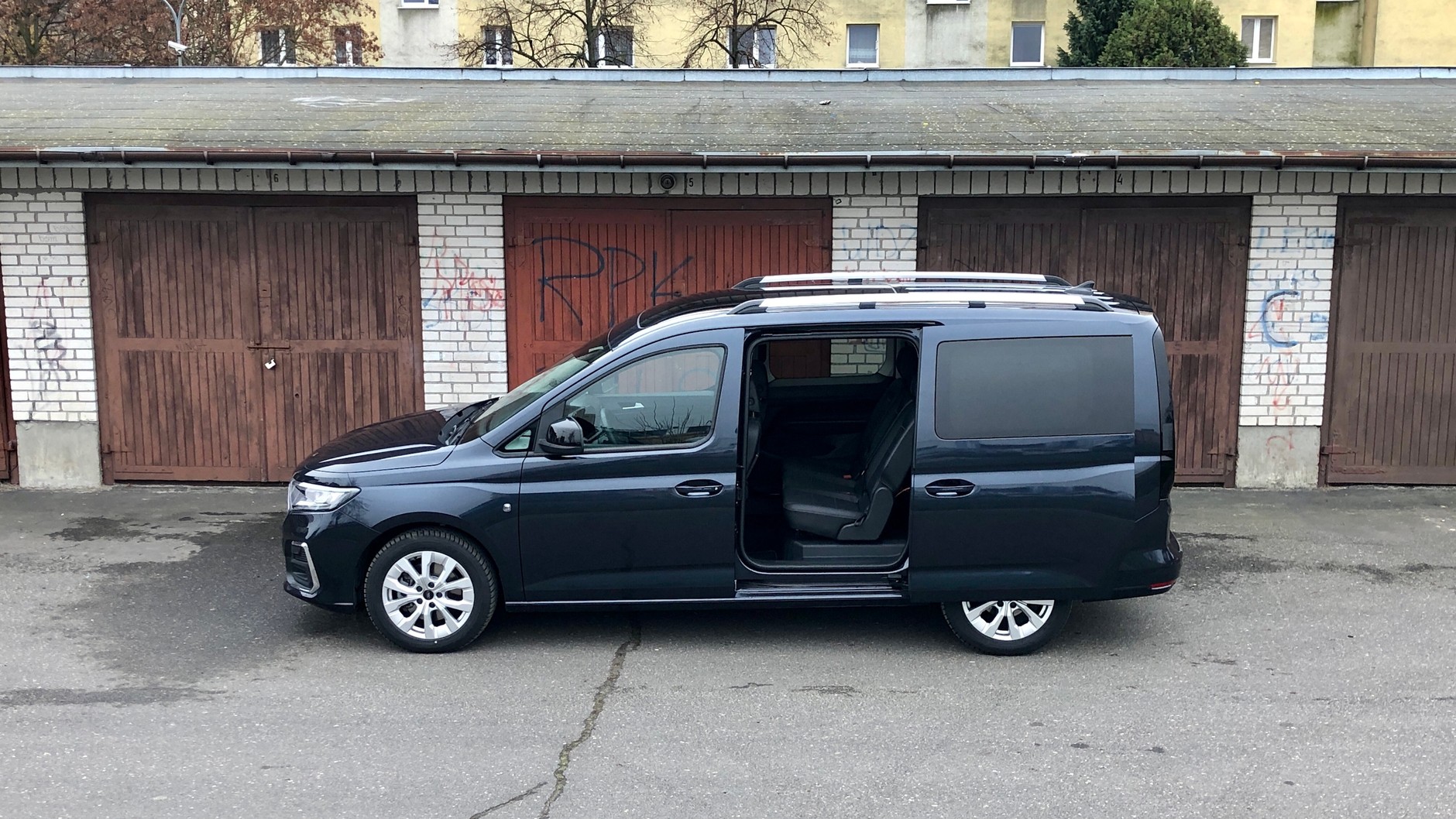 Ford Grand Tourneo Connect 1.5 Ecoboost Titanium