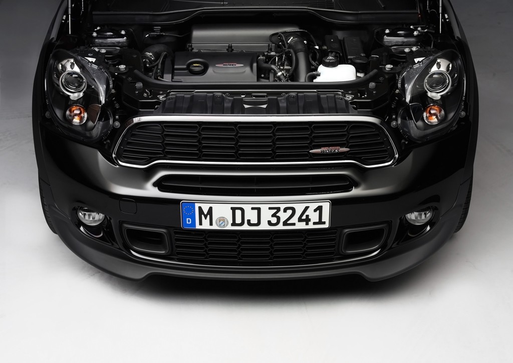 Mini Counrtyman JCW: szybko poza asflatem