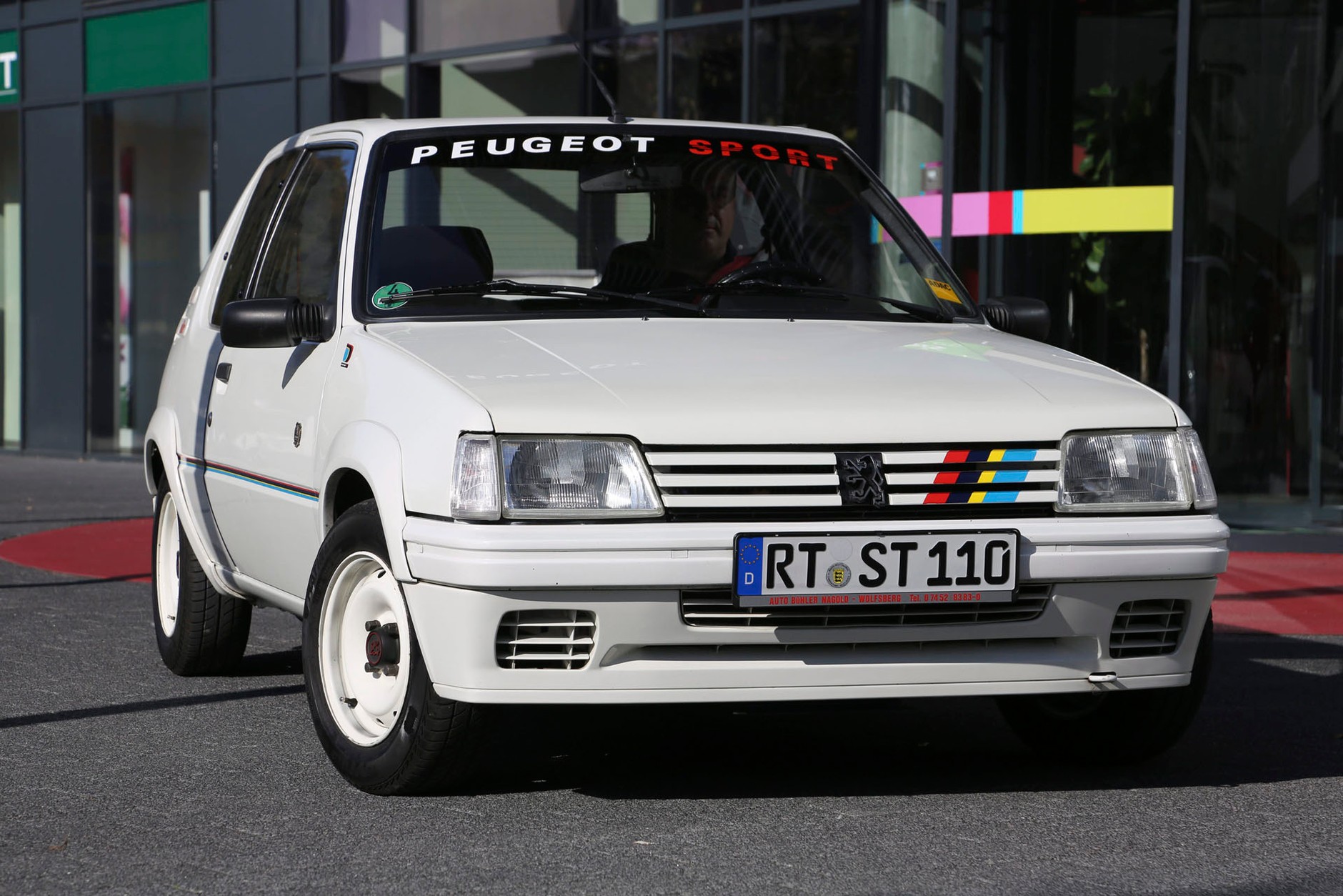 Peugeot 205 Rallye 1.9 - rajdówka wagi lekkiej