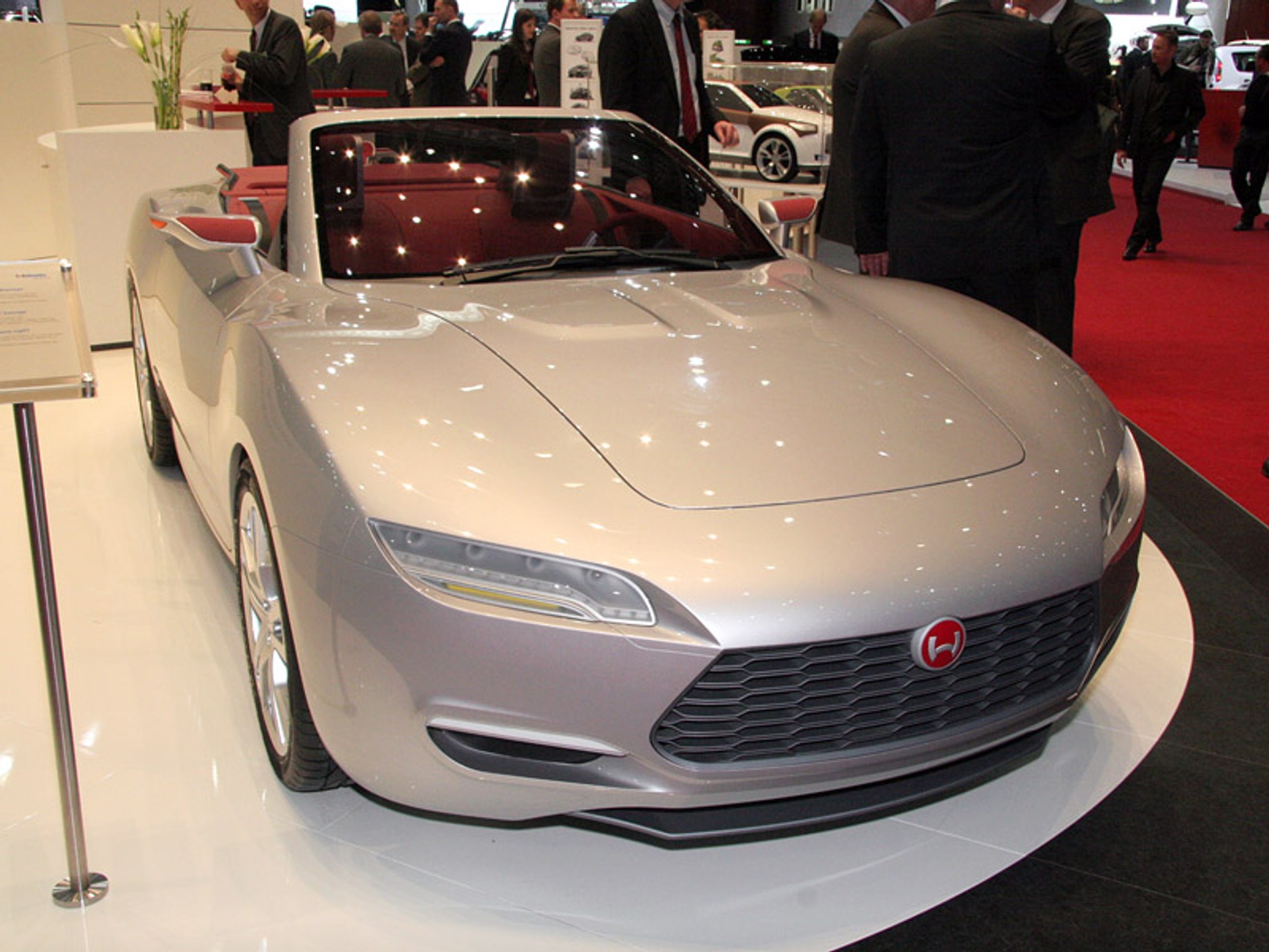 Genewa 2008: Webasto Concept Light – składany dach o minimalnej masie