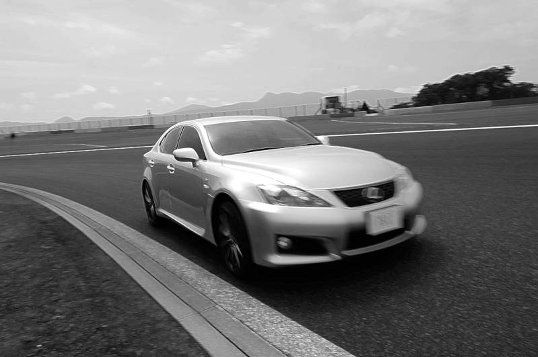 Tokio Motor Show 2007: Lexus IS-F - znamy osiągi i ceny japońskiej wersji!