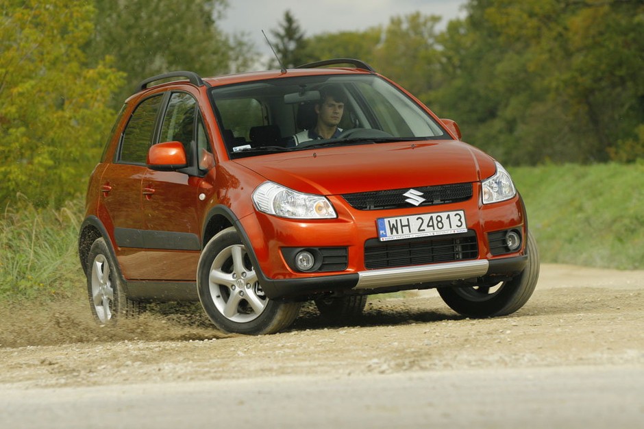 Suzuki SX4/Fiat Sedici - lata produkcji 2006-15, cena od 20000 zł