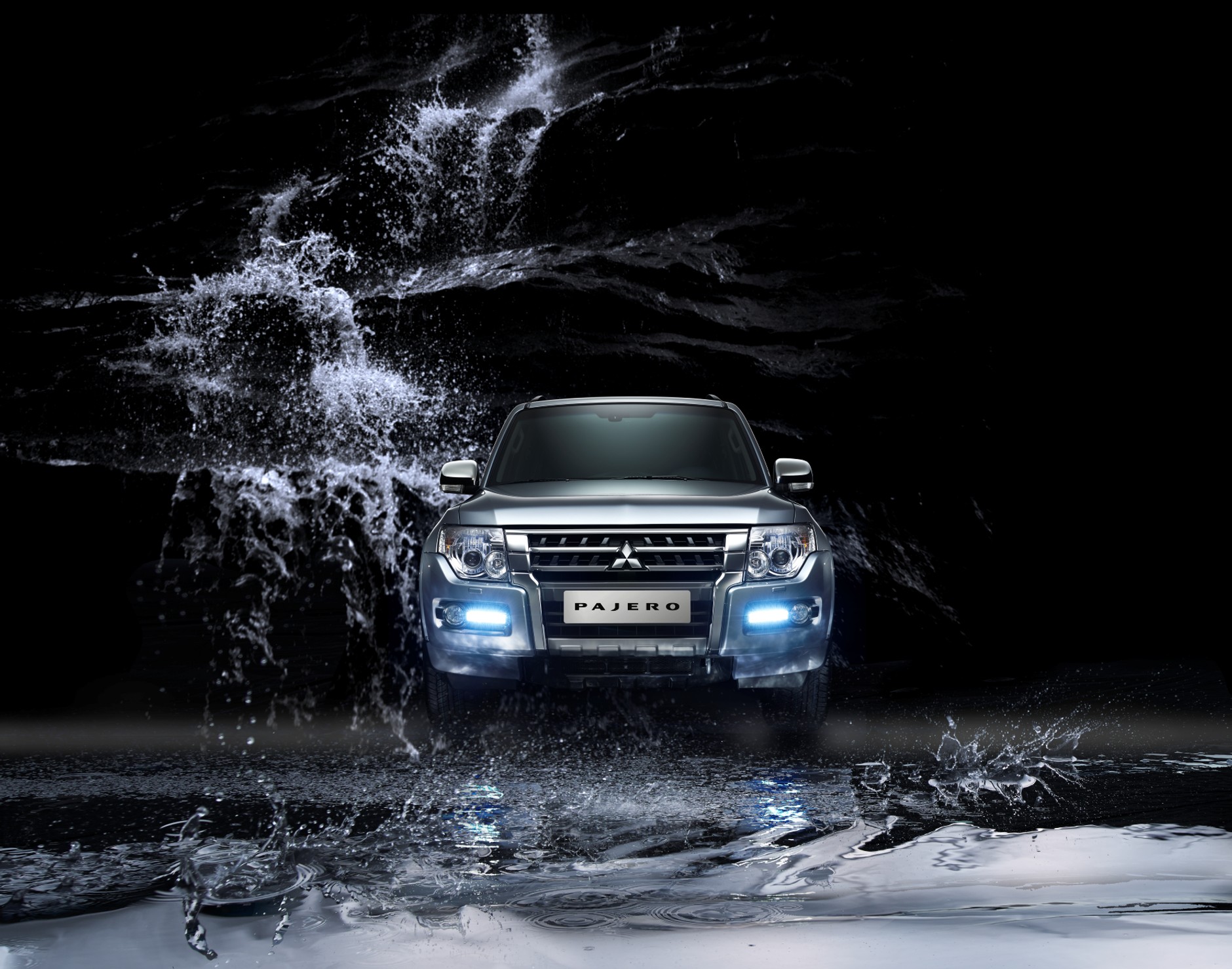 Mitsubishi Pajero 2015