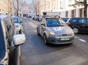 Na ulice Poznania wyjechały samochody z kamerami i czujnikami. Są skuteczniejsze od pieszych patroli