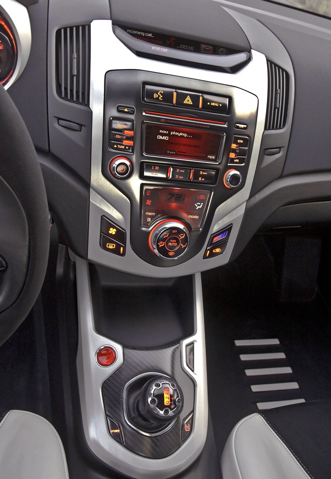 Kia KOUP – koncept ostrego czteromiejscowego coupe