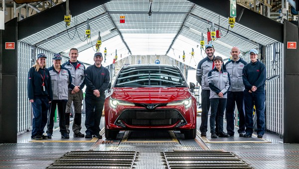 Pierwsza Toyota wyprodukowana w ramach procesu cyrkularnego