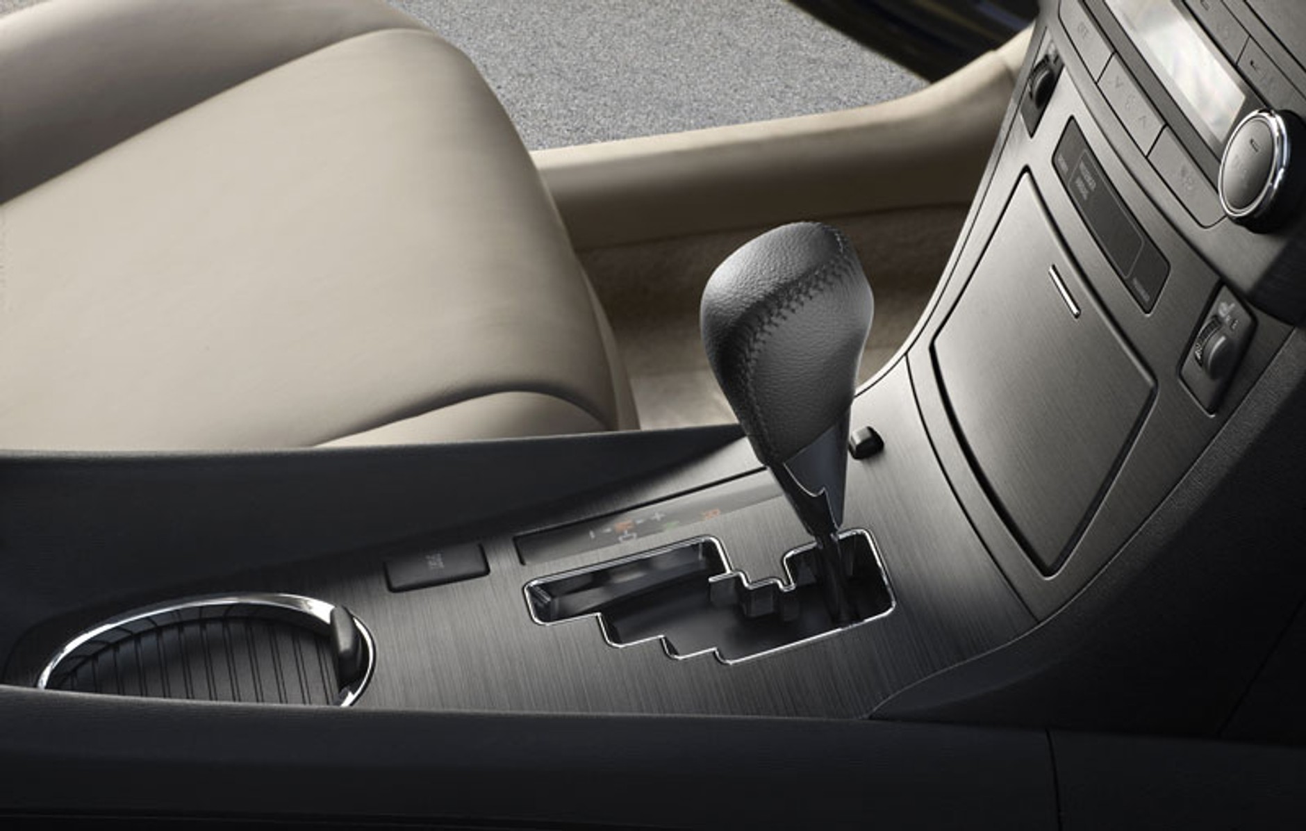 Toyota Avensis: pierwsze wrażenia z jazdy