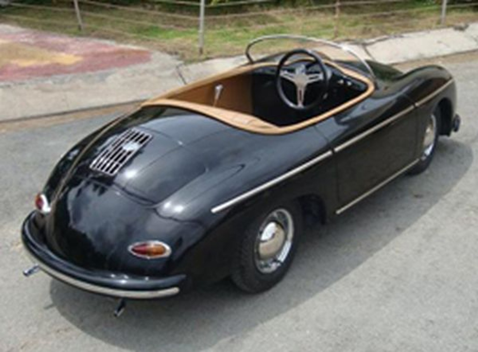 Luksusowe auta za małe pieniądze