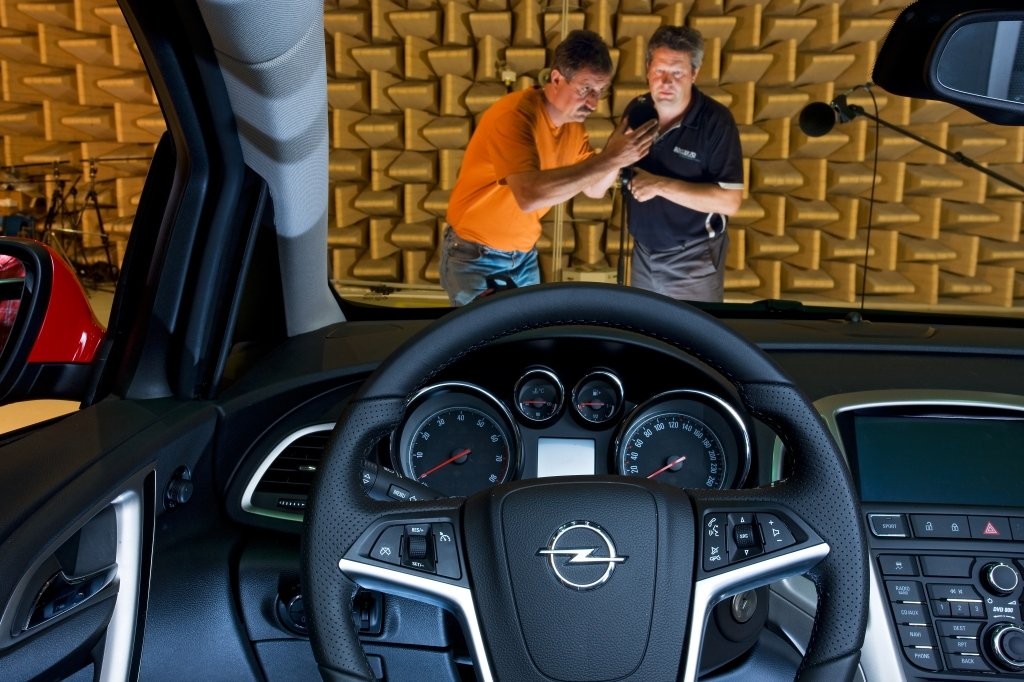 Nowy Opel Astra