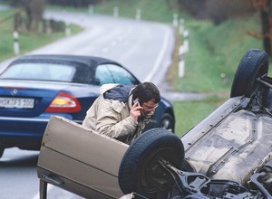 Awaria, wypadek: poznaj zasady niesienia pomocy